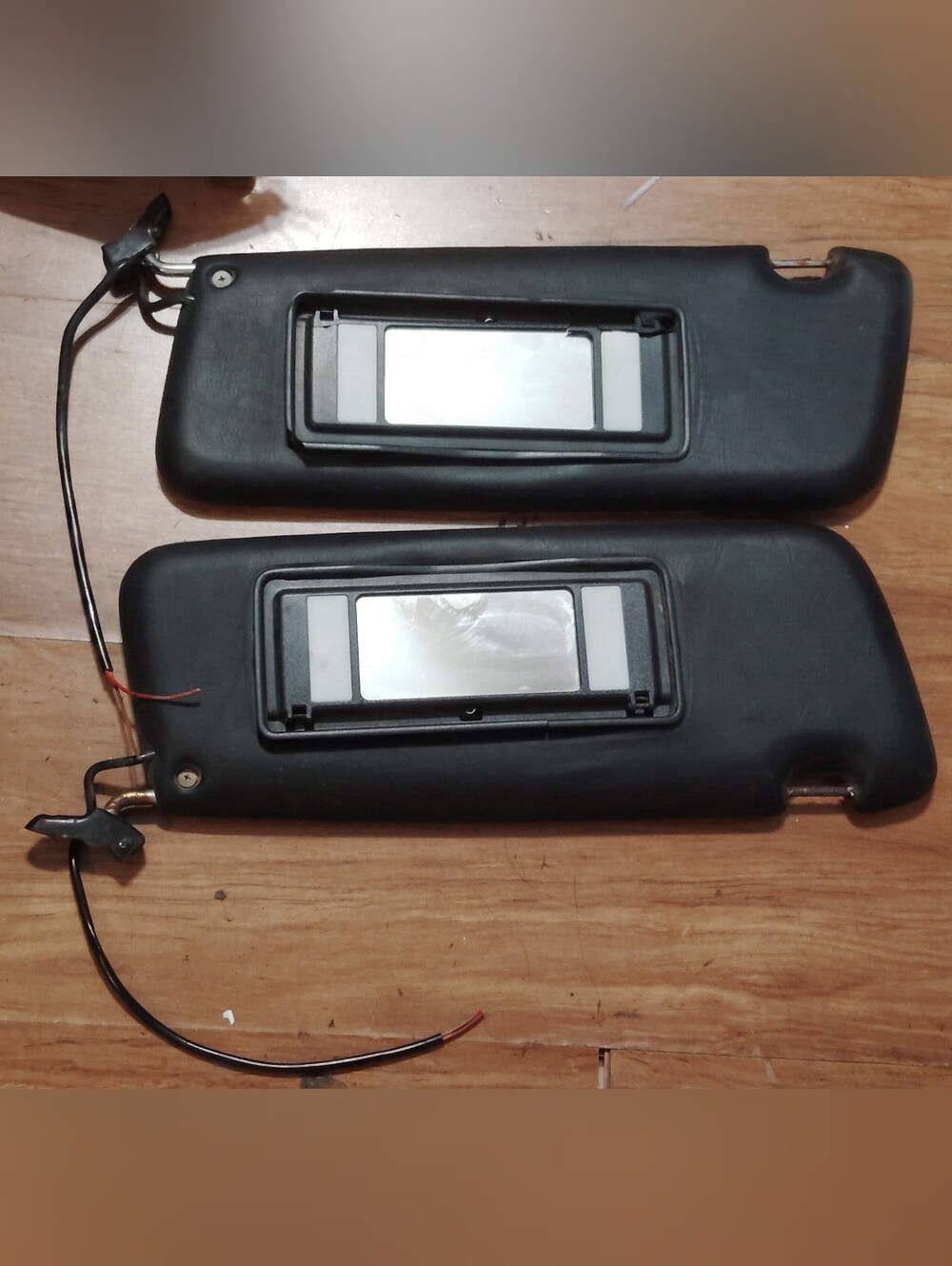 1986-1989 Mercedes Benz 560SL Sun Visor Black Leather Pair Set OEM